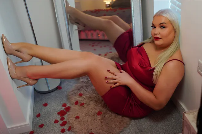 OnlyFans cuenta amelia-soleseduction header 2