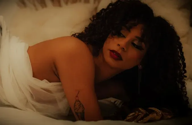 OnlyFans cuenta torialucy header 2