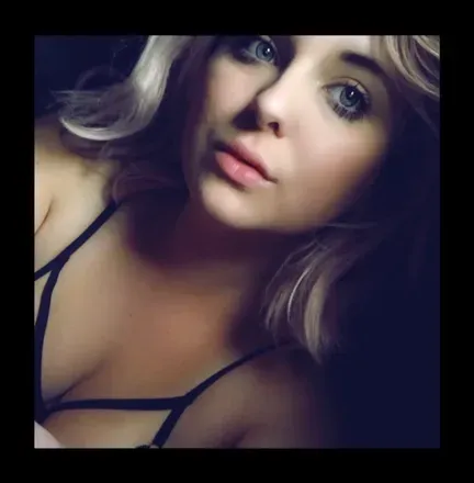 OnlyFans cuenta aureliaonlypeaches avatar 1
