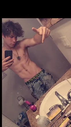 OnlyFans cuenta u246866766 header 2