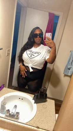 OnlyFans cuenta plushbae69 header 2