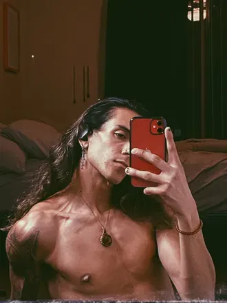 OnlyFans cuenta goldennboyy avatar 1