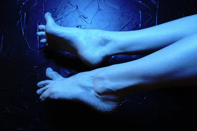 OnlyFans cuenta abbfeet header 2