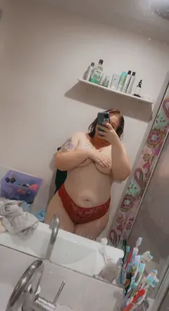 OnlyFans account  mimzy21 avatar 1