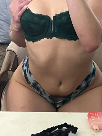 OnlyFans cuenta earth4ngle header 2