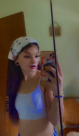 OnlyFans cuenta d3adbutt3rflies avatar 1