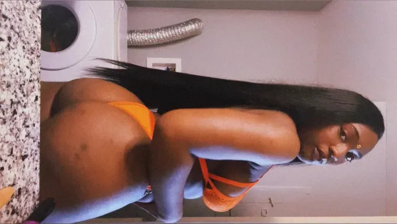 OnlyFans cuenta choclatecandy1 header 2