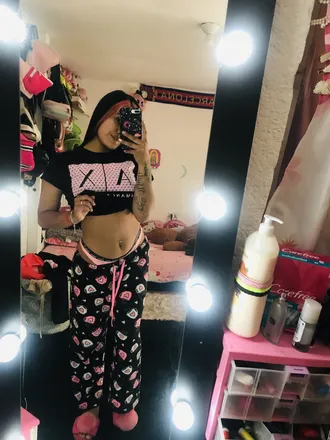 OnlyFans cuenta kiitty.v header 2