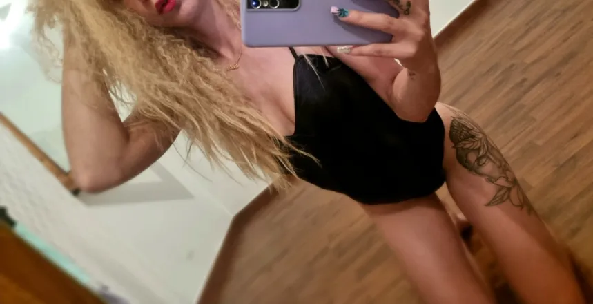 OnlyFans cuenta oliviasokolov header 2