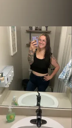 OnlyFans cuenta curvyxqueen17 avatar 1