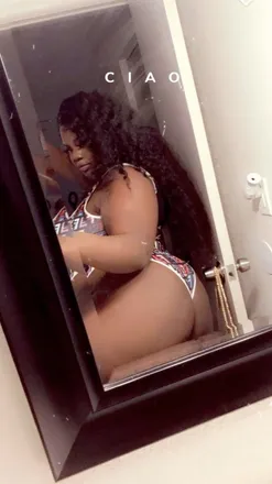 OnlyFans account  diamondmarieees header 2