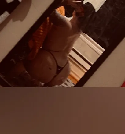 OnlyFans cuenta lusciouslyss header 2
