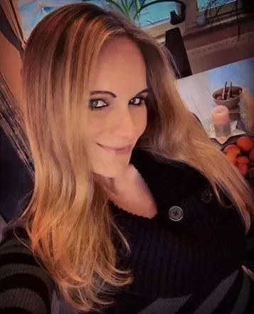 OnlyFans cuenta sexyqueenmoni avatar 1