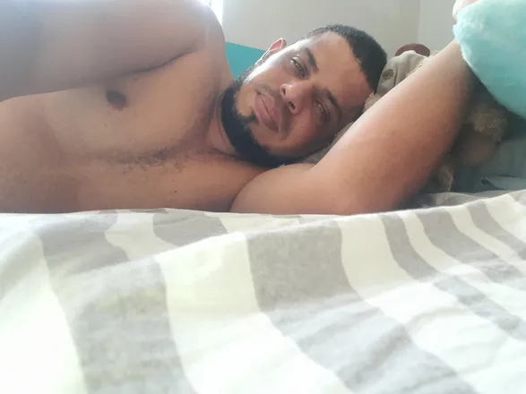 OnlyFans cuenta u79597601 header 2