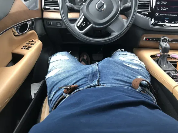 OnlyFans cuenta skyemassage header 2