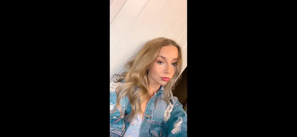 OnlyFans account  desizzle avatar 1