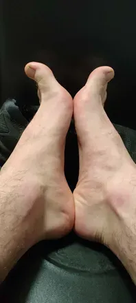 OnlyFans account  hairytoesontoes avatar 1