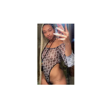 OnlyFans cuenta tribalmamii header 2
