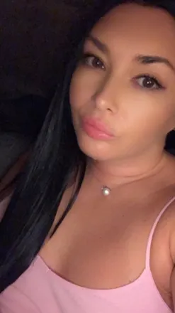 OnlyFans account  izabelle_iza header 2