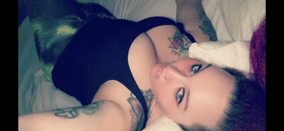 OnlyFans cuenta princesspennyperfect header 2