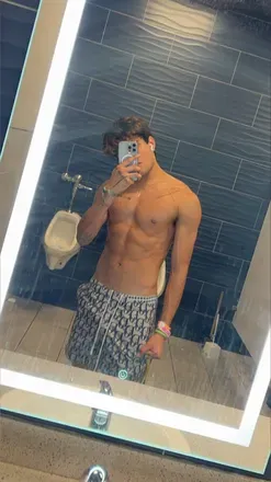 OnlyFans cuenta yourfavvmexican avatar 1
