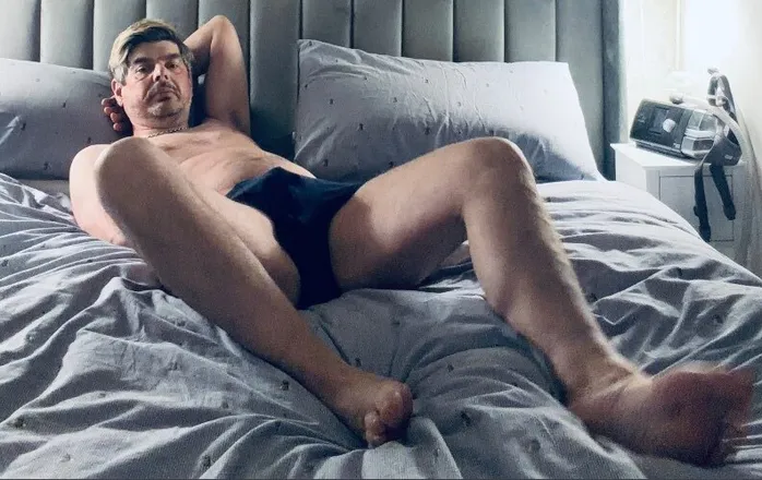 OnlyFans cuenta mikeysolos header 2