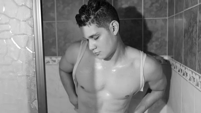 OnlyFans cuenta tomnimley header 2