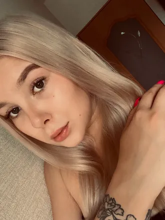 OnlyFans account  girlnextdoor1304 avatar 1