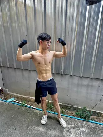 OnlyFans cuenta bernardwangg header 2