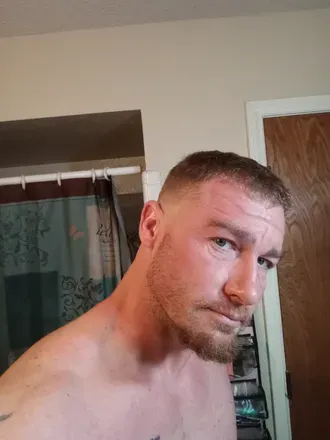 OnlyFans cuenta justawhiteboy1 avatar 1