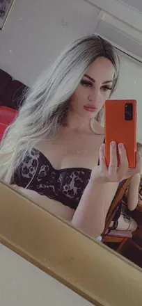 OnlyFans account  ivydoll98 avatar 1