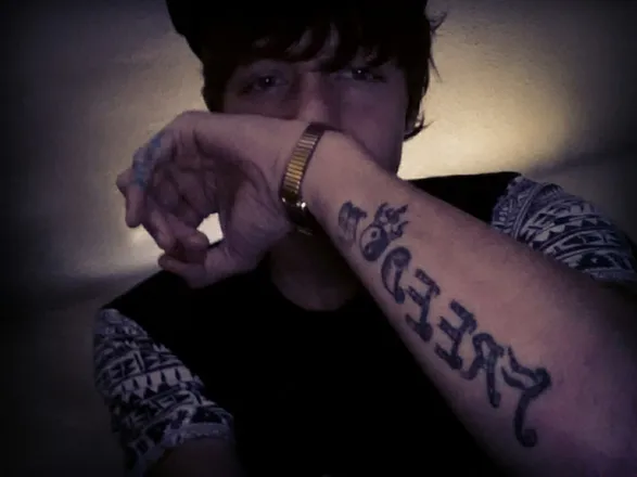 OnlyFans cuenta agunslug69 header 2
