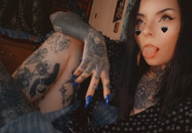 OnlyFans cuenta daintycorpse666 header 2