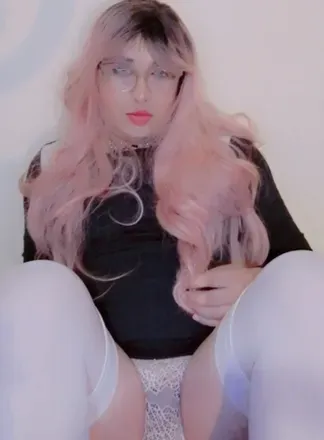 OnlyFans cuenta pettit_lilith avatar 1