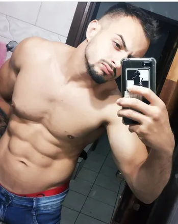 OnlyFans cuenta danialmeida header 2