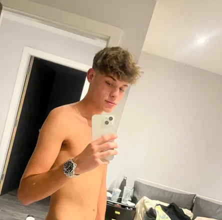 OnlyFans account  connorsali118 avatar 1