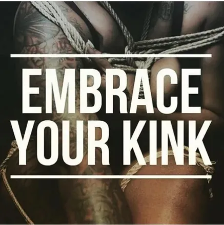 OnlyFans cuenta onyourkneesworm header 2