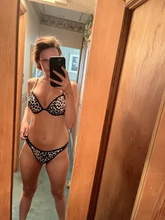 OnlyFans account  catherinecam1 header 2