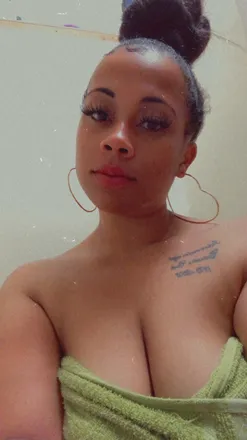 OnlyFans cuenta amberkay12 header 2
