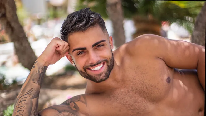 OnlyFans account  juandavidgarciav header 2