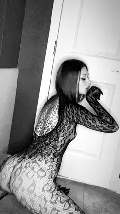 OnlyFans account  fapqueentoo avatar 1