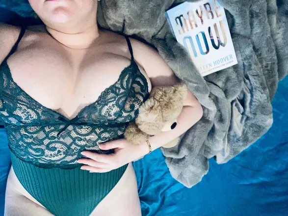 OnlyFans account  britmedina25 header 2