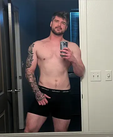 OnlyFans account  under_development avatar 1