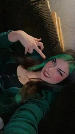 OnlyFans cuenta ren_rare avatar 1