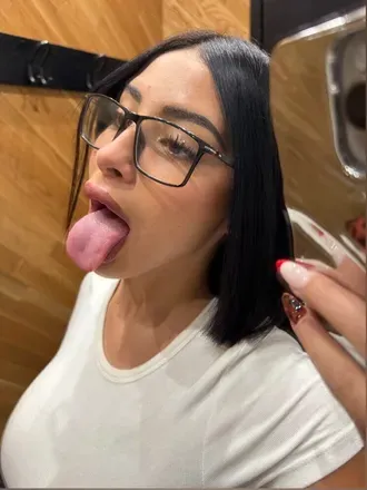 OnlyFans cuenta sophiamom avatar 1