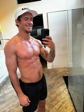 OnlyFans cuenta clitliquor avatar 1