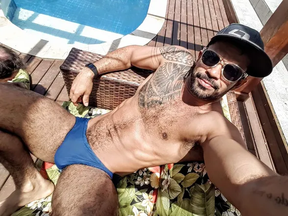 OnlyFans cuenta uallasmizraim header 2