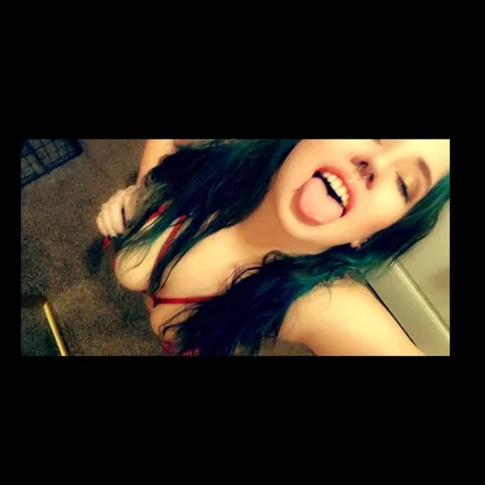 OnlyFans cuenta prettymisfit92 header 2