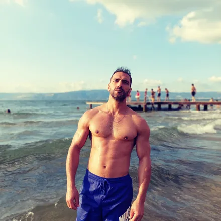 OnlyFans cuenta farukilk41 header 2