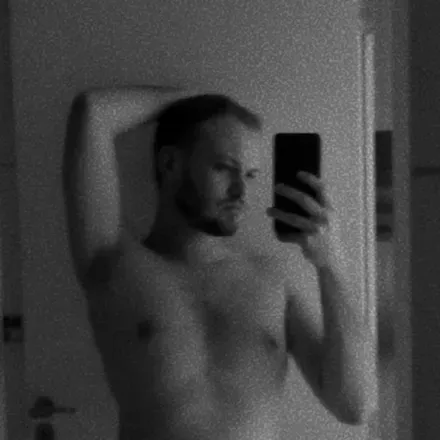 OnlyFans cuenta o_marcarini avatar 1